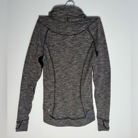 lululemon athletica Think Fast Pullover in Mini Check Pique Heathered Black | 2 - Picture 2 of 8